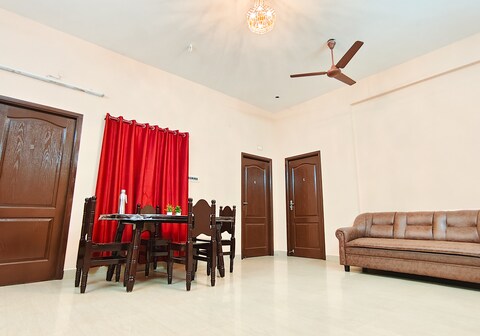 10 mins to Rock Beach Serenade Homestay