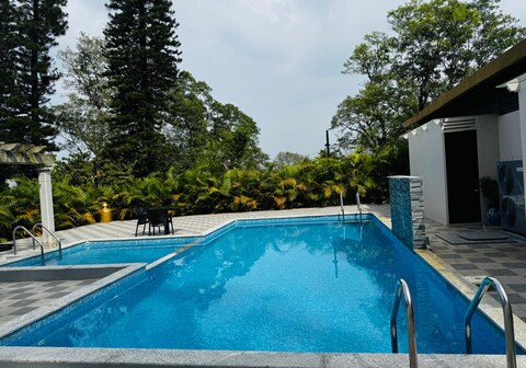 Coffee Cadu Estate Stay | Rooms & Restaurant