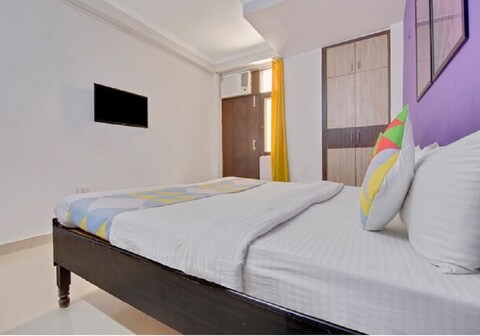 APARTMENT @ INDRAPURAM, Ghaziabad