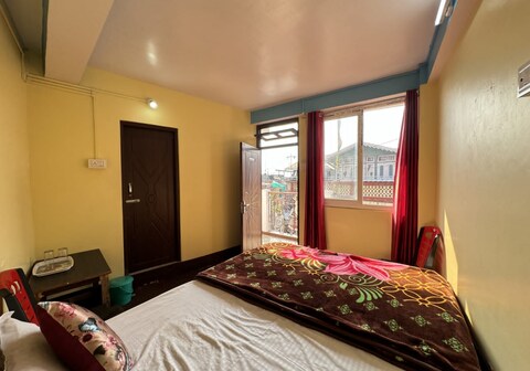 Annex Inn Hotel Near Railway Station