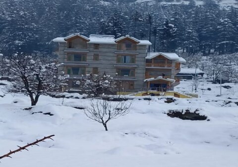 Hotel Rohtang View Villa