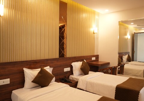 Hotel Golden Palace.