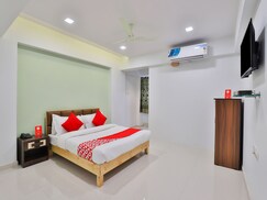 OYO 17069 Blue Orchid, Surat OYO 17069 Blue Orchid, Surat