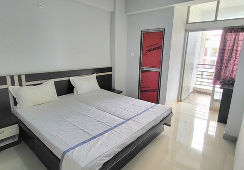Skyview Studio Apartment 2km from Airport