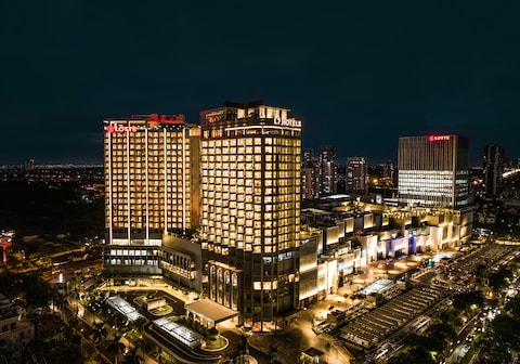 L7 West Lake Hanoi by Lotte