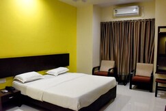 HOTEL VARENYA INN, Yavatmal HOTEL VARENYA INN, Yavatmal