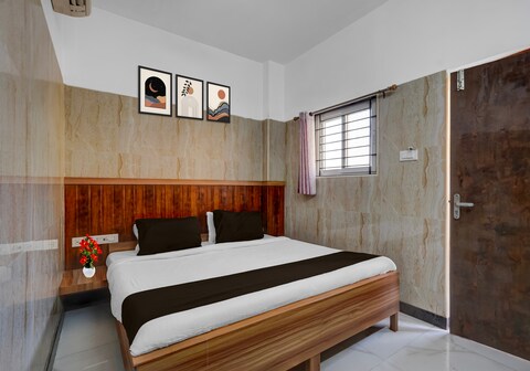 Hotel O Royapettah Clock Tower Formerly RKH Residency