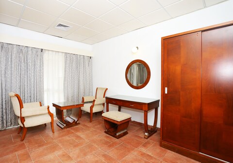 Super Townhouse Island Inn