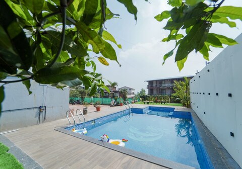 Treebo Kuber Palace with Swimming Pool