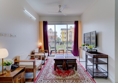 102 Simple Pleasures| Coral BnB