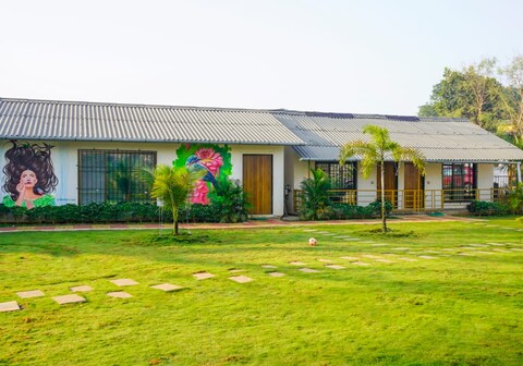 Rishabh Farm