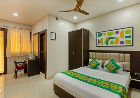 Treebo The Golden Sands, Bistupur