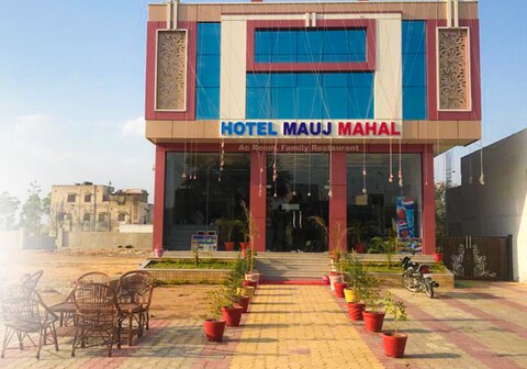 Hotel Mauj Mahal