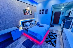 Urban Luxe Studio by Krishna Home near Expo Mart, Delhi Urban Luxe Studio by Krishna Home near Expo Mart, Delhi