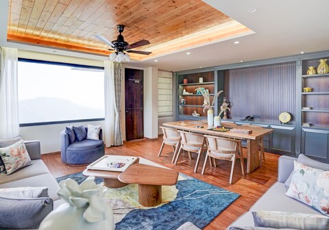 Sunday Premium 5 BHK Villa Mihika, Shimla