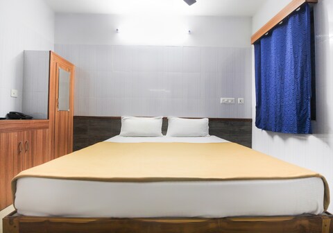 Hotel O Jks Deluxe Lodge