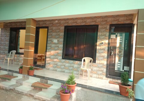 Mest Yanche Mauli Home Stay