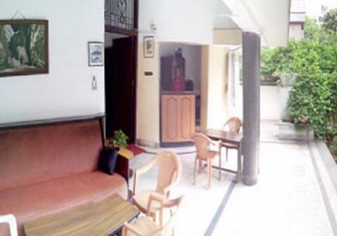 New Haven Guest House