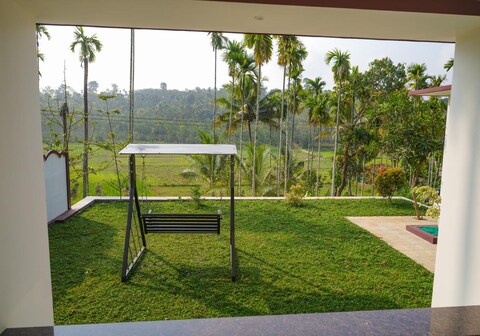 Calm County Homestay