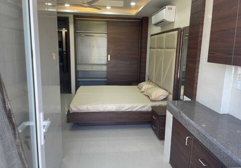 Hotel O Daffodils Near Aravali Biodiversity Park