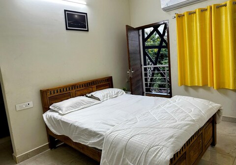 Girivalam Vista Residency