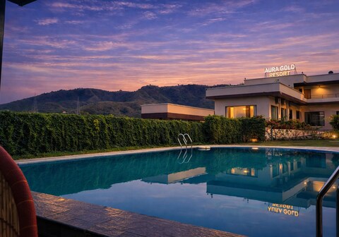 Aura Gold Resort
