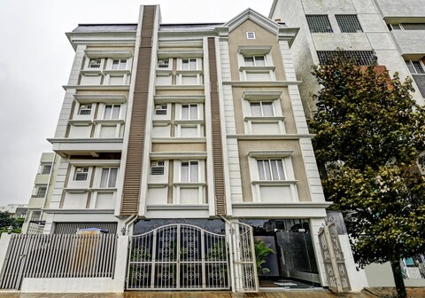 HOTEL WORLDTREE