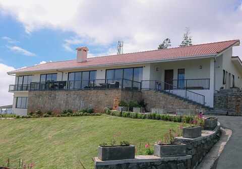 ama Stays & Trails - The Long House , Coonoor