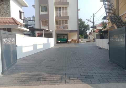 Fully furnished appartment at kochiNear amritha hospital