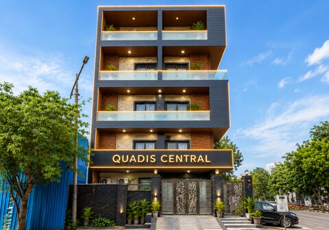 Hotel Quadis Central - Sector 27