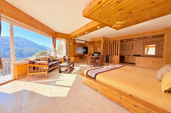 Whispering Winds Villa Rooms & Cottages |Stags Not Allowed