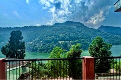 Sukoon Lake View BnB by Boho, Nainital Sukoon Lake View BnB by Boho, Nainital