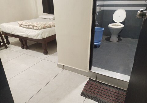 Hotel om vadodara