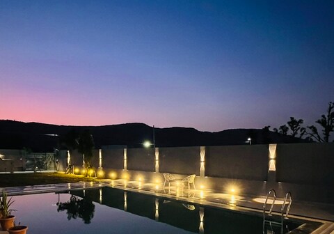 Sitara farms - A frame chalets & Cottages