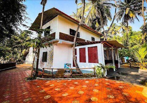 ARTKARNA FARM STAY