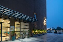 Hotel Regal Grand, Bhopal Hotel Regal Grand, Bhopal