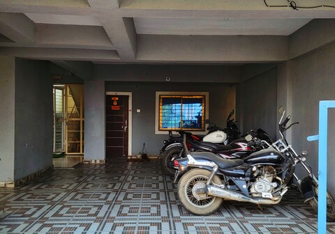 Aarya PG / HomeStay Pune