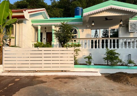 CASA DA FLORESTA - Lux Jacuzzi - Pool - WiFi - BBQ