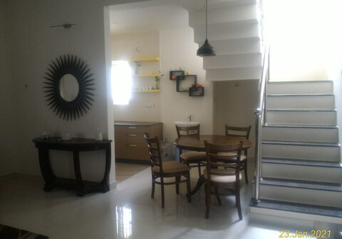 Blossom Plantation view