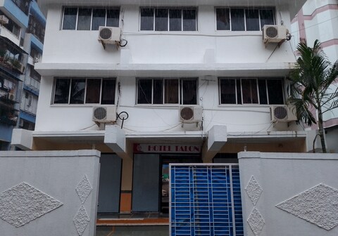 Hotel Talon
