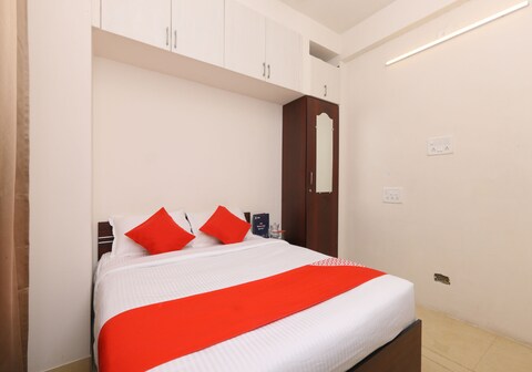 Hotel O Eben Service Apartment