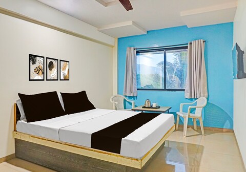 Hotel O Sarthak lodging