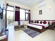 OYO 9488 IStay Serenity Villa, Delhi OYO 9488 IStay Serenity Villa, Delhi