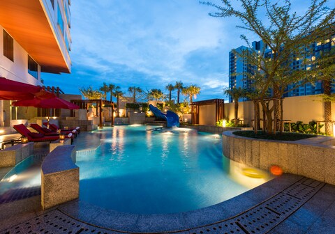 Jasmine Grande Residence Bangkok