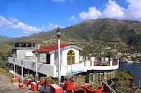 Hotel Lake Inn, Nainital Hotel Lake Inn, Nainital