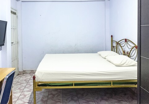 Hotel O Surya HotelNearTaman Anggrek Pkk Watansoppeng