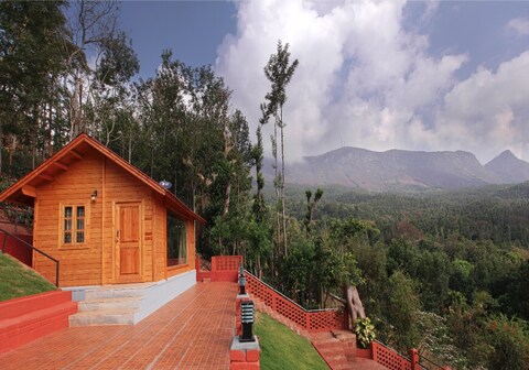 Stuga Homestay | Cottages & Restaurant