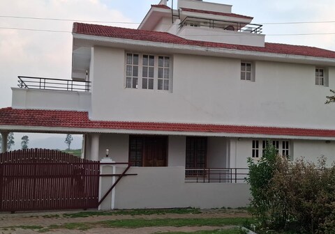 Sathya Holidays Evermist Stay