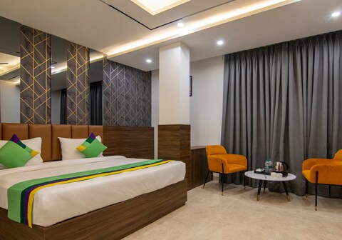 Treebo The Armani Near IGI Airport