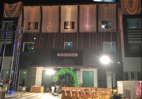 HOTEL 4 SEASONS